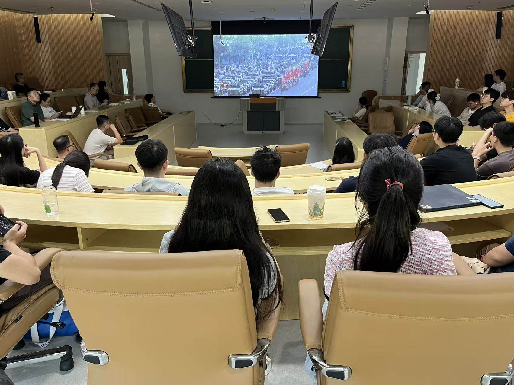 图片1 (9).jpg 图片1 (9).jpg