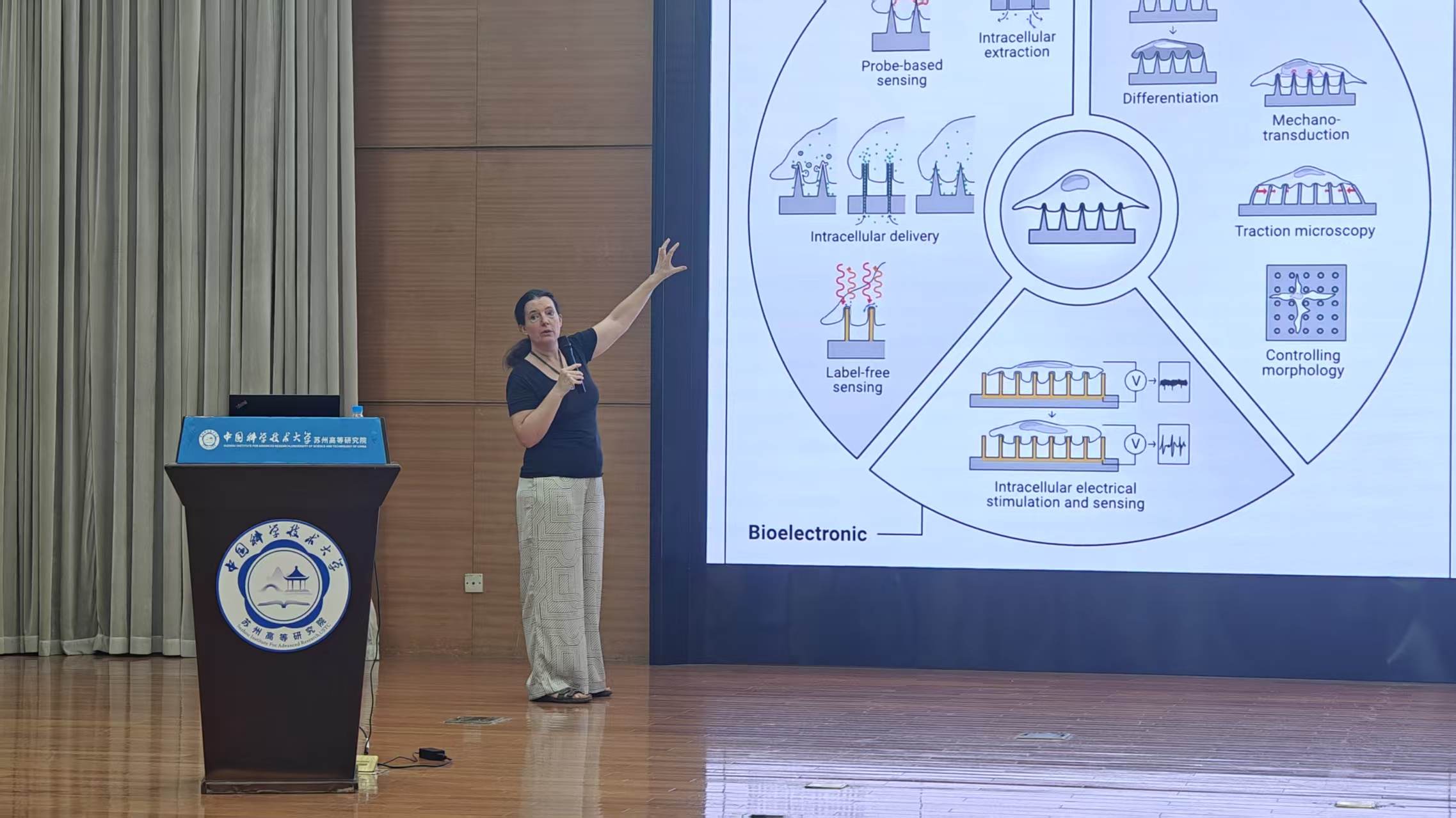 第二张.jpg 第二张.jpg