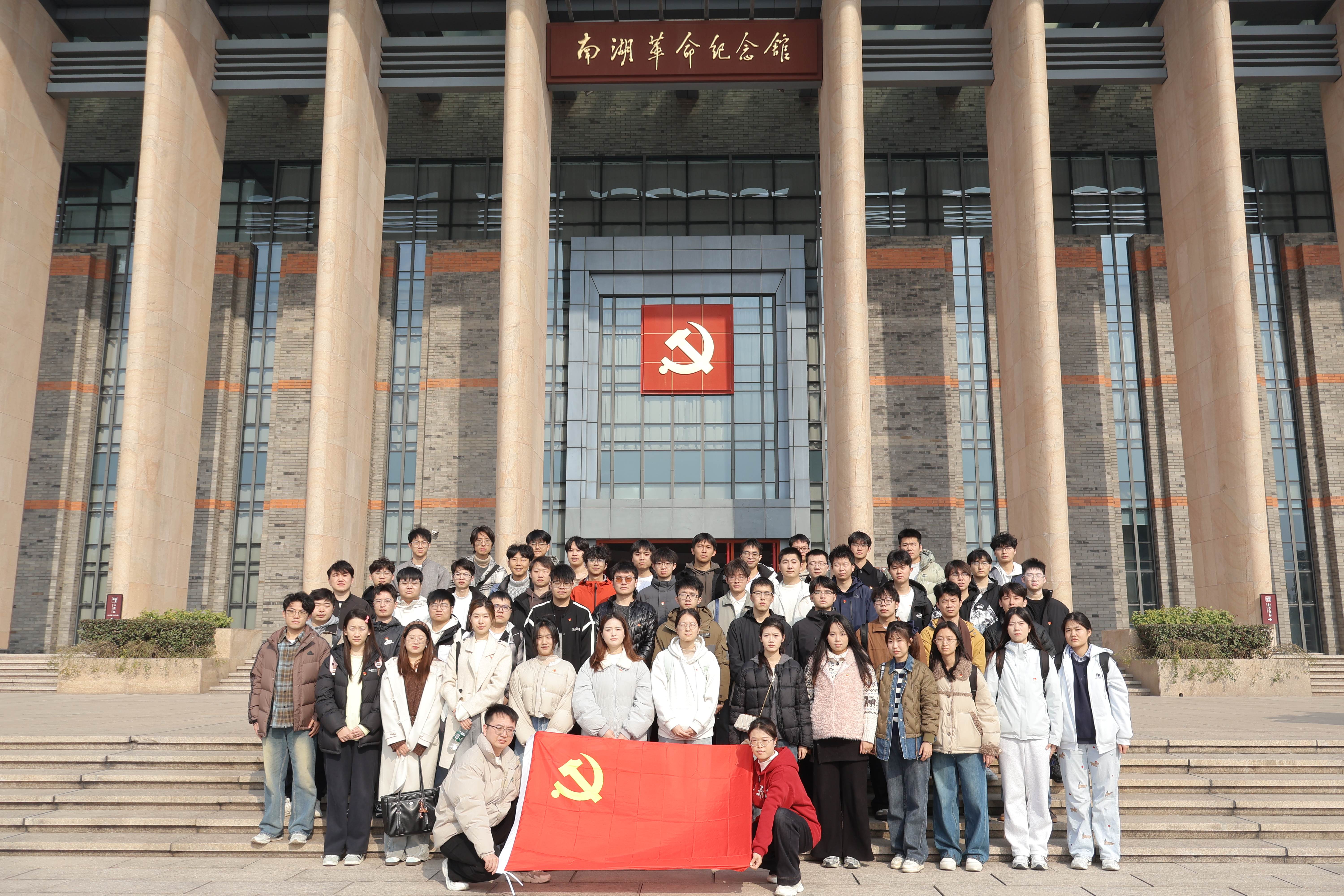 活动照片1.jpg 活动照片1.jpg