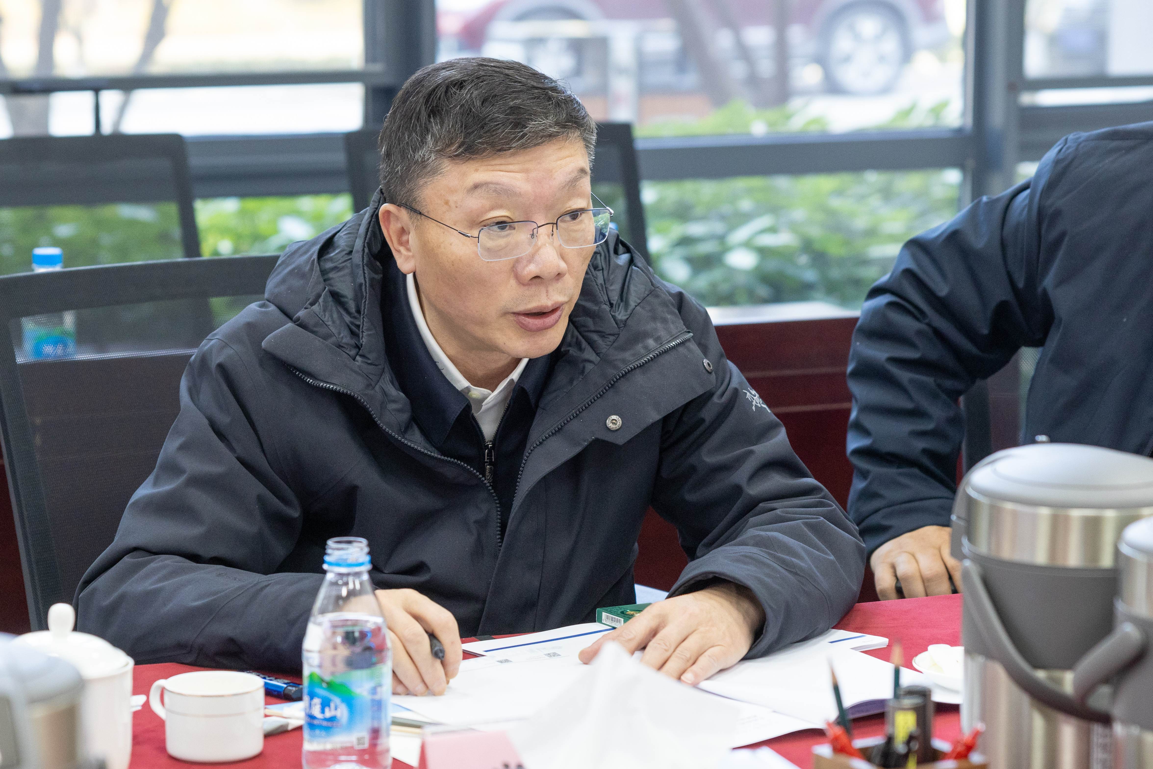 1T5A9129.jpg 1T5A9129.jpg